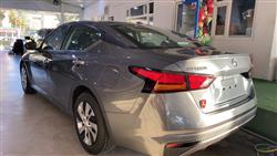 نيسان ألتيما